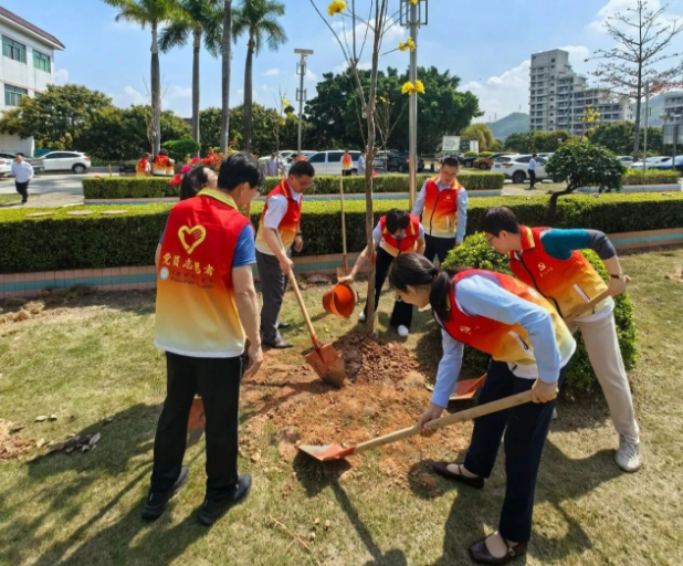 党建引领聚合力 共植新绿践初心—虎门爱尔眼科医院与虎门医院联合开展植树节党建共建活动